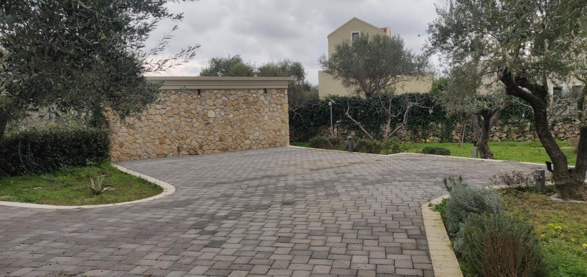 Villa Laoura Свороната Екстер'єр фото